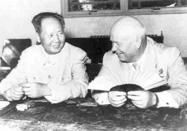 Mao. Types of propaganda in Chairman Mao’s Cultural Revolution based on Ji-li Jiang’s Red Scarf Girl Mao. Types of propaganda in Chairman Mao’s Cultural Revolution based on Ji-li Jiang’s Red Scarf Girl