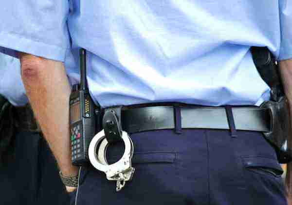 Evidence-based policing advantages, disadvantages, examples and impact Evidence-based policing advantages, disadvantages, examples and impact
