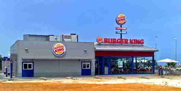 Burger King generic strategy, competitive advantage, Porter’s model, intensive growth strategies, strategic objectives, case study analysis