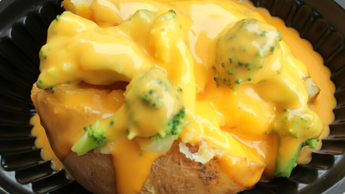 Wendy’s marketing mix 4P 4Ps, product, place, promotion, price, fast-food business strategy analysis baked potato