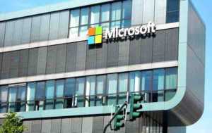 Microsoft’s Mission Statement & Vision Statement (An Analysis)