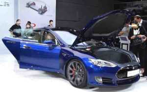 Tesla Inc. (Tesla Motors, Inc.) operations management, 10 decisions, productivity, strategic areas, automotive battery case study