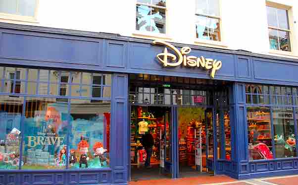 Walt Disney Company generic competitive strategy, Porter, intensive growth strategies, Ansoff, amusement park business case study