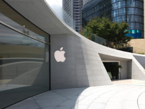 Apple Inc. Operations Management: 10 Decisions, Productivity
