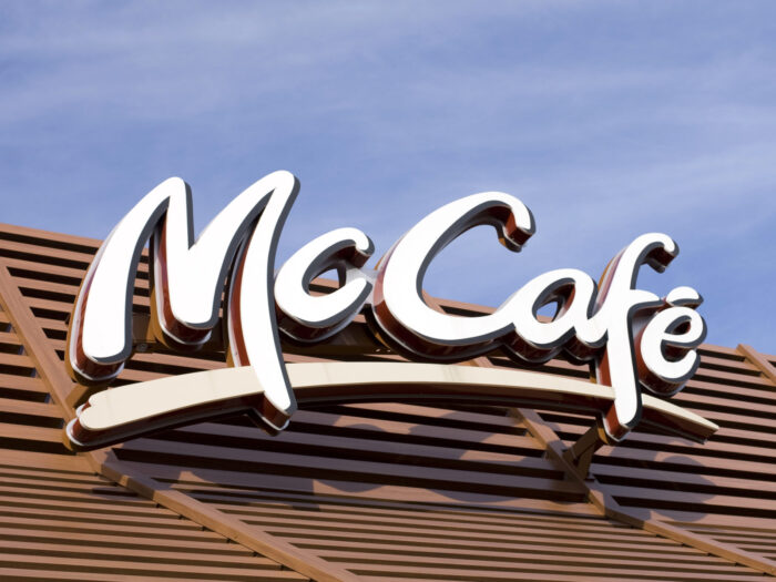 McDonald’s PESTEL analysis and recommendations, political, economic, sociocultural, technological, environmental, legal factors, foodservice business case study