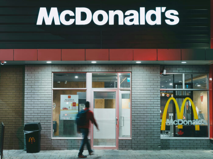 McDonald’s intensive growth strategies, generic competitive strategy, competitive advantage, Porter, Ansoff, restaurant business case study, Ottawa