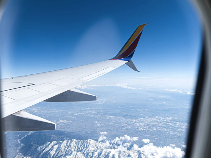 Southwest Airlines mission statement, vision statement, business purpose statement, goals, strategic objectives, aircraft flying over California