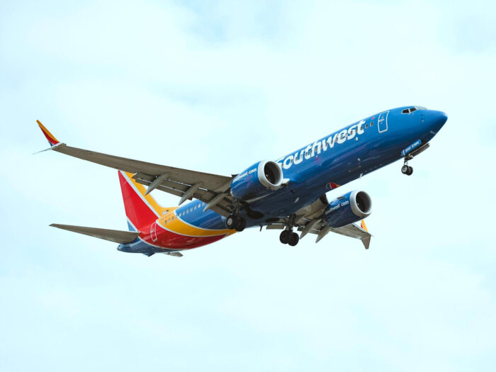 Southwest Airlines sustainability, CSR, ESG, stakeholders, corporate social responsibility, environmental, social, governance programs, aviation business, flight