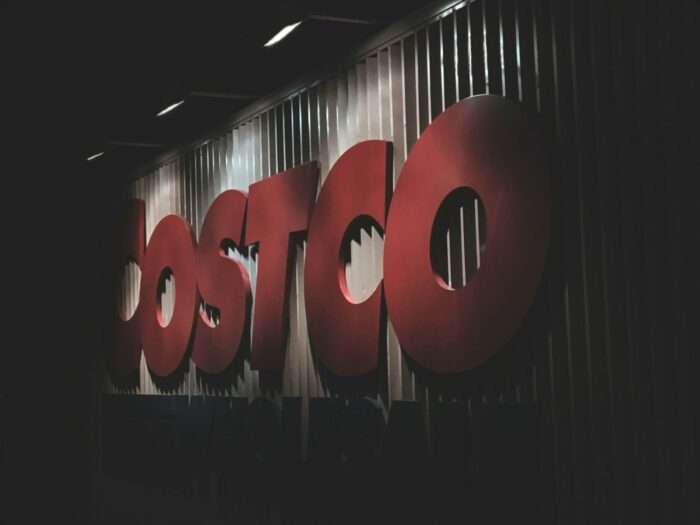Costco SWOT analysis and recommendations, strengths, weaknesses, opportunities, threats, internal factors, external factors, retail business, Beitou