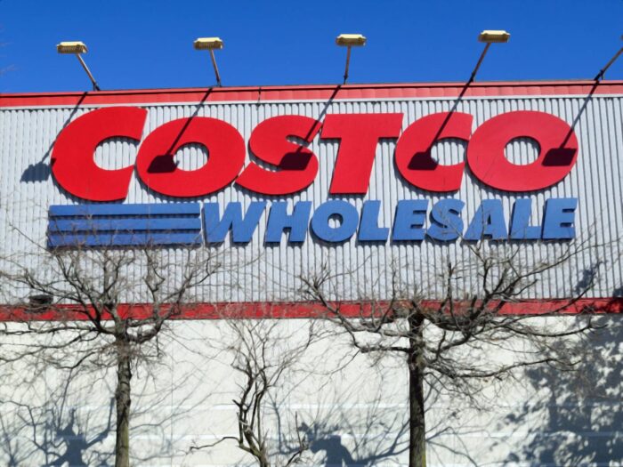 Costco organizational structure design, corporate hierarchy, business divisions, company structure departments, retail analysis case study, Markham