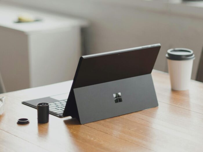 Microsoft CSR ESG stakeholders, corporate citizenship programs, IT business sustainability and ethics case study, Surface tablet