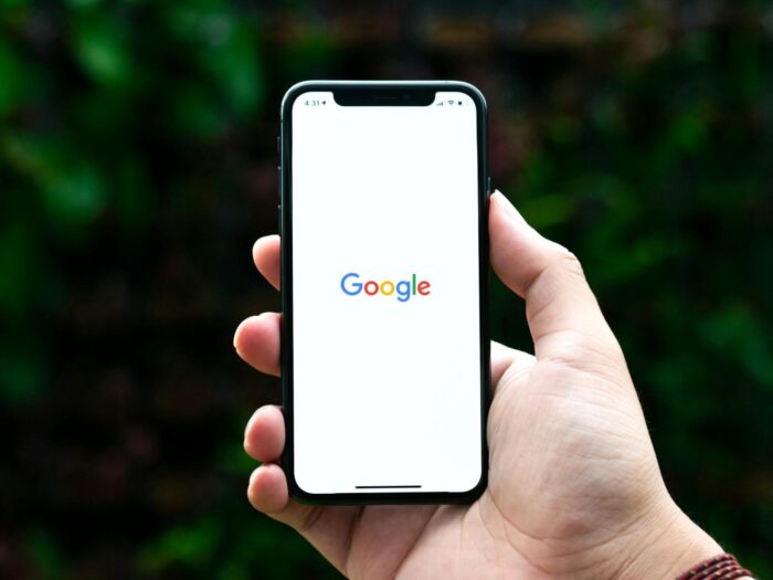 Google HRM, HR planning, job analysis, job design, Alphabet organizational design, job description and specification, phone