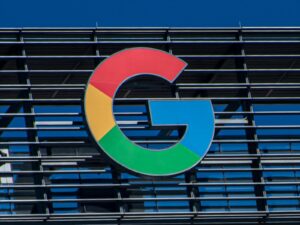 Google (Alphabet) SWOT Analysis & Recommendations