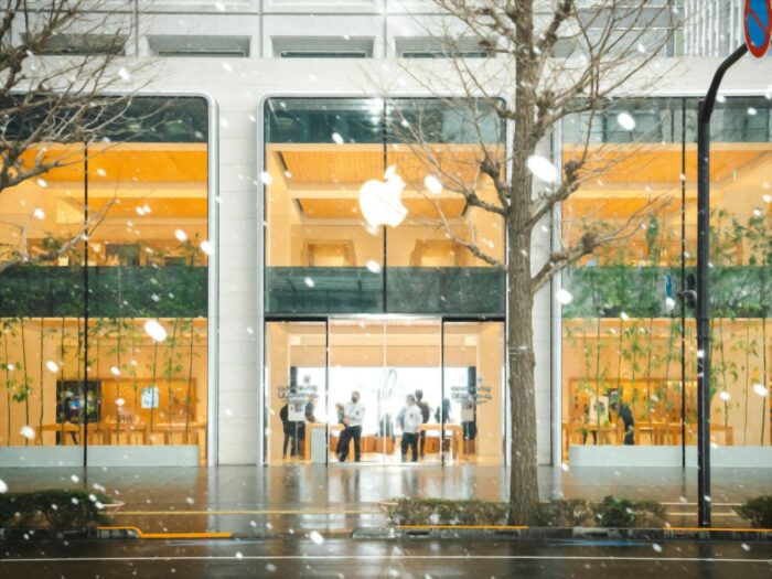Apple mission, vision, purpose, goals, core values, IT, consumer electronics business analysis case study, Marunouchi store Apple mission, vision, purpose, goals, core values, IT, consumer electronics business analysis case study, Marunouchi store